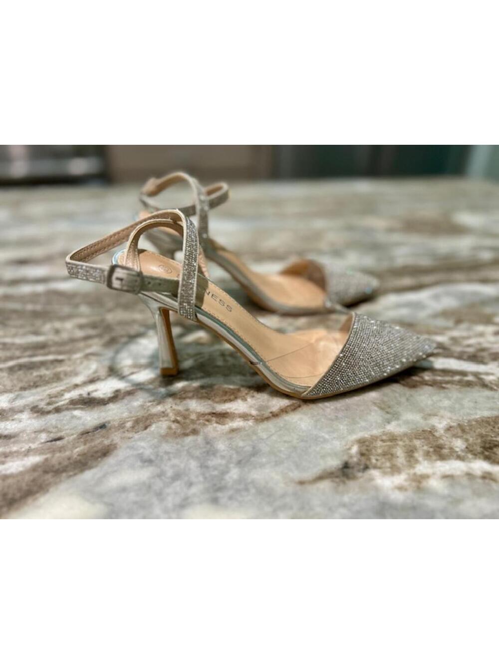 ✨ Berness Sparkly Pointed‑Toe Heels — Size 6.5 Ankle wrap